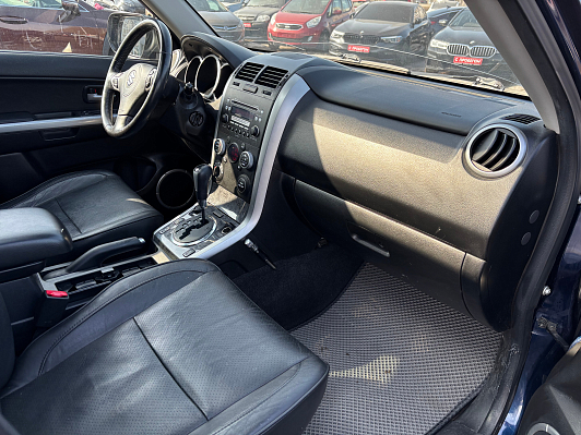 Suzuki Grand Vitara, 2008 года, пробег 217000 км