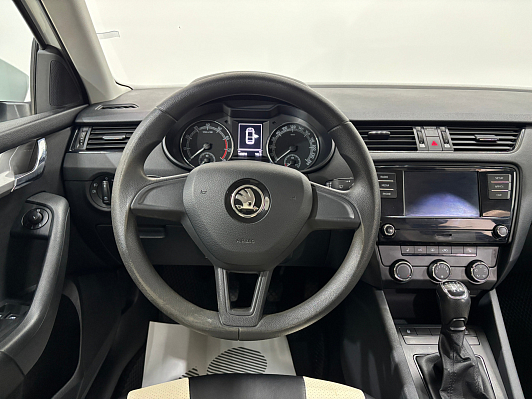 Skoda Octavia Active, 2019 года, пробег 143616 км