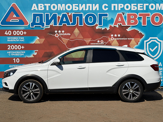 Lada (ВАЗ) Vesta Luxe, 2020 года, пробег 34500 км
