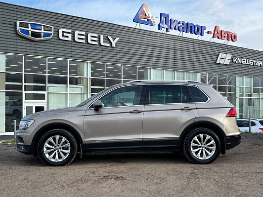 Volkswagen Tiguan, 2018 года, пробег 124000 км