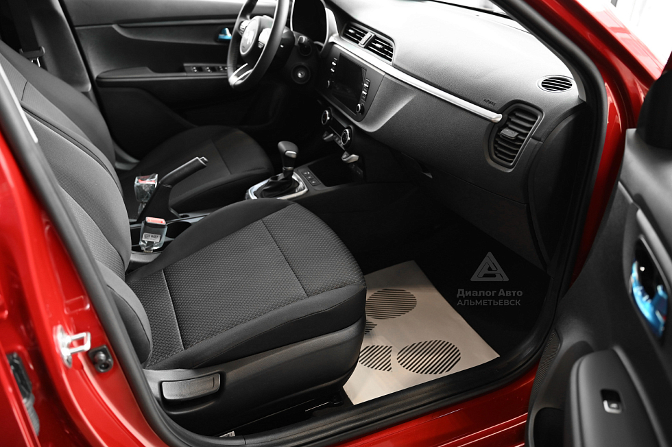 Solaris KRS Люкс АВ (Luxe AV), красный