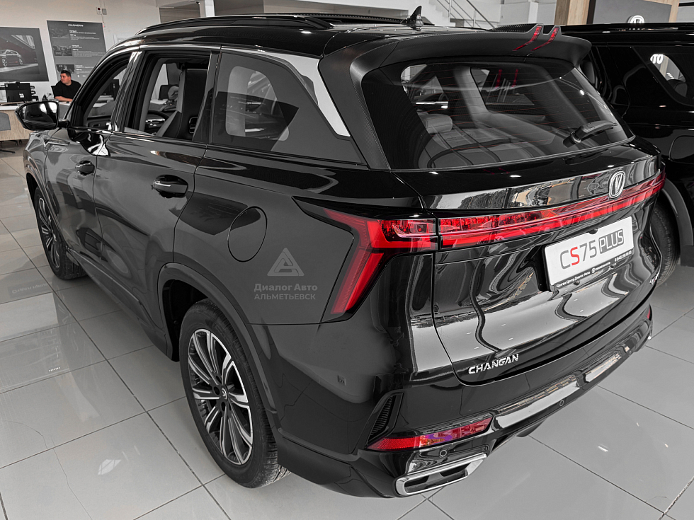 Changan CS75 Plus Техно, черный