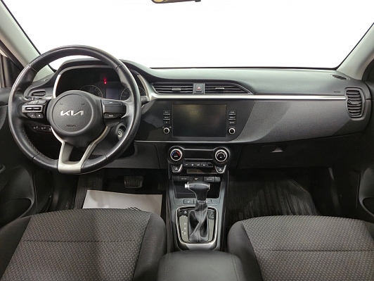 Kia Rio Luxe, 2021 года, пробег 85727 км