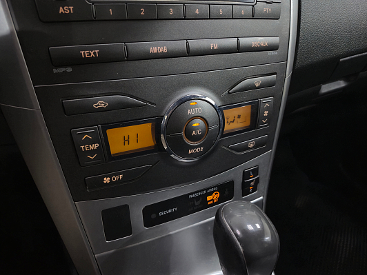 Toyota Corolla, 2011 года, пробег 232764 км