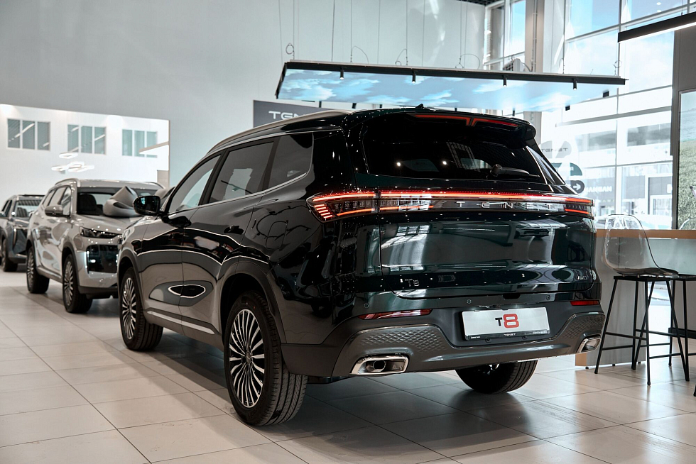 Tenet T8 Ультра 4WD, зеленый