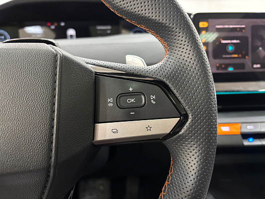 Changan UNI-V Комфорт, 2023 года, пробег 20418 км