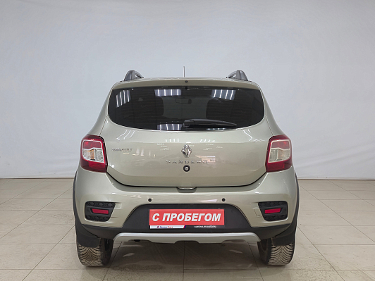 Renault Sandero, 2016 года, пробег 203270 км