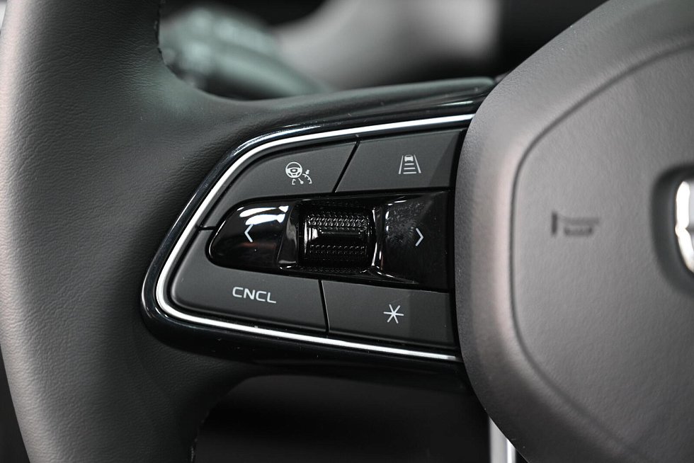 Geely Atlas Люкс, голубой