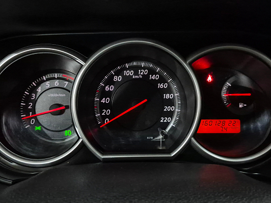 Nissan Tiida Elegance, 2013 года, пробег 160127 км