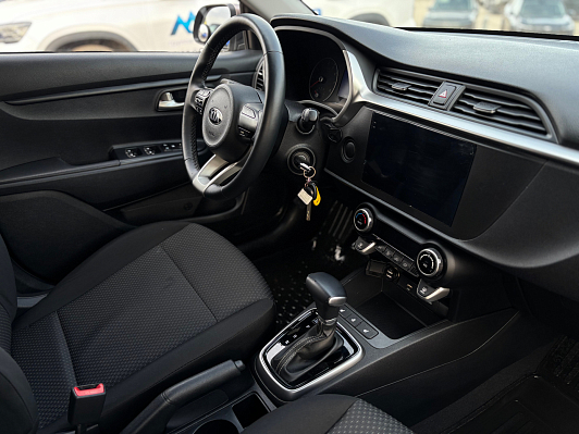 Kia Rio Luxe, 2020 года, пробег 41412 км