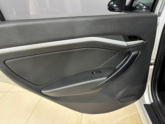 Lada (ВАЗ) Vesta Comfort, 2018 года, пробег 75492 км