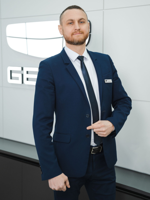 Волков Артём